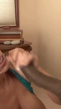Desejos sexuais de fêmeas com peitos grandes # 3 - vídeos mais quentes