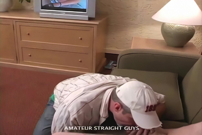 Jay's Amateur Straight Guys: 2 pria straight panas dihisap dan memek mereka dimakan dengan...