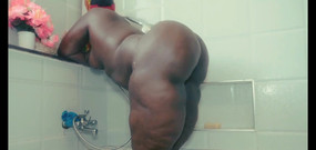 Dzaddy long strokes: Жиробасина с большой задницей с зияющими пердежами