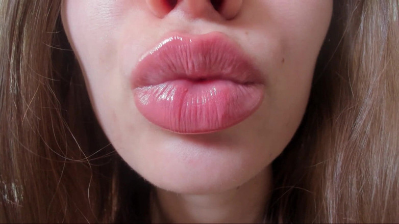 Rarible Diamond: Kissing and Joy