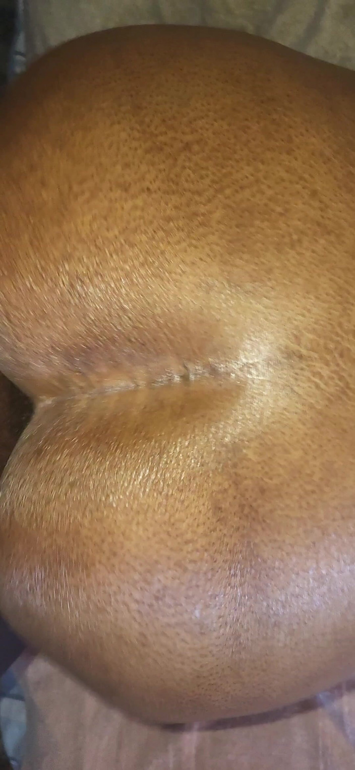 Chuck and Rob Doe: Ze wilde sperma op haar kont