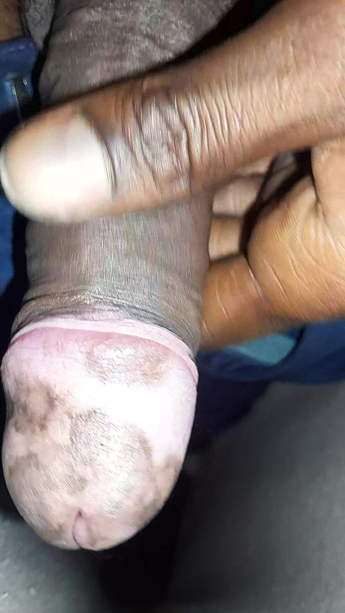 AKG: Masturbasi cowok india