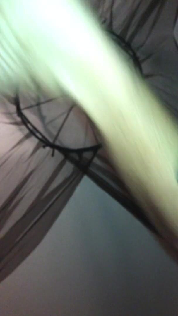 MzKiTTy91: Rabuda esposa fodida com enorme manga de pau