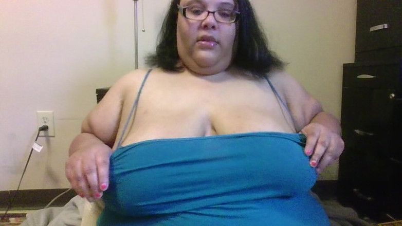 Jessica pigslut: Fette schlampe liebt es, mit ihren titten zu spielen!