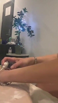 剃毛泡沫鸡巴折磨和否认