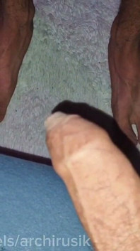 Lubang terpakai dalam sperma! Twink manis!