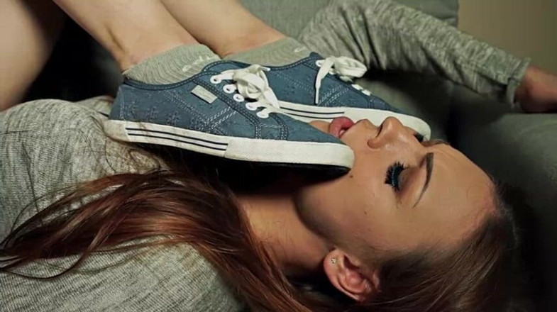 Foot Fetish Center: Foot Fetish 19 - Ariel Ornella