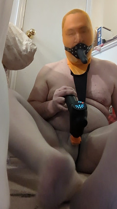 Phmann4u: Orgasm de Sfântul Valentin cu legare în ciorapi