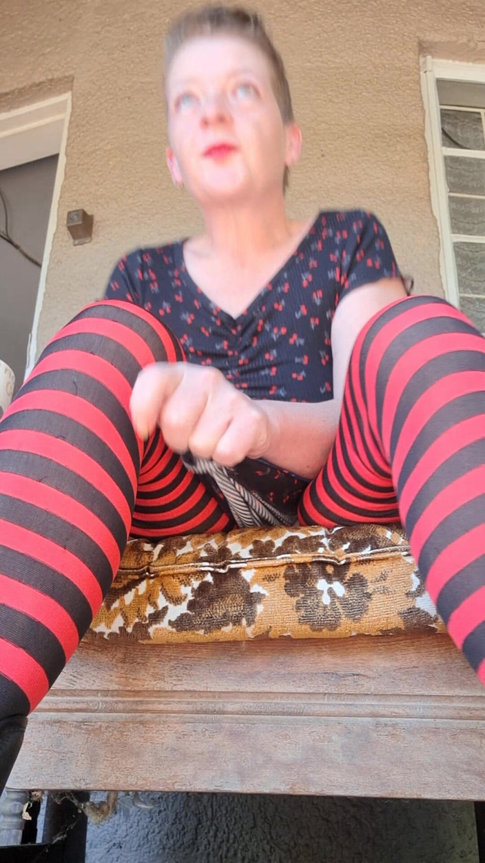 ZenitheBloodRose: Havong una corrida afuera