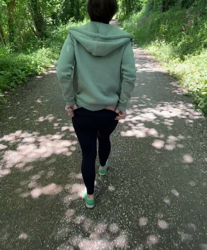 Queen-Lucy: Guten samstag, wer will, dass ich sie auf meinem Spaziergang...