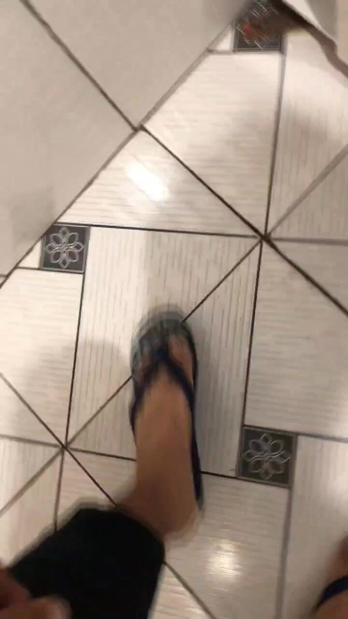 Virtual ToyBoy: Pissing