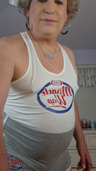 Mi Gran Trasero De Transexual Suave Se Moja Para Papá Y Amigos