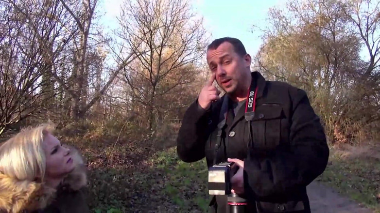 Deutschland porn: Culona milf follada al aire libre