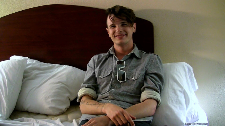 Teach Twinks: Interviewing Sexy Timo!