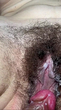 Волосатая, Мокрая И Грязная
