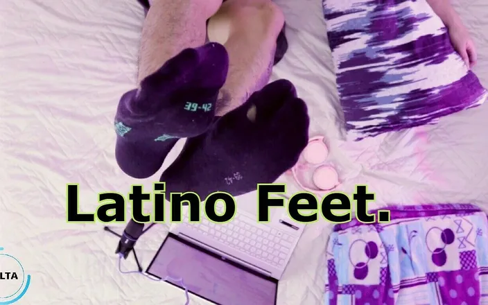 Tomas Styl: Taking off His Shoes to Masturbate