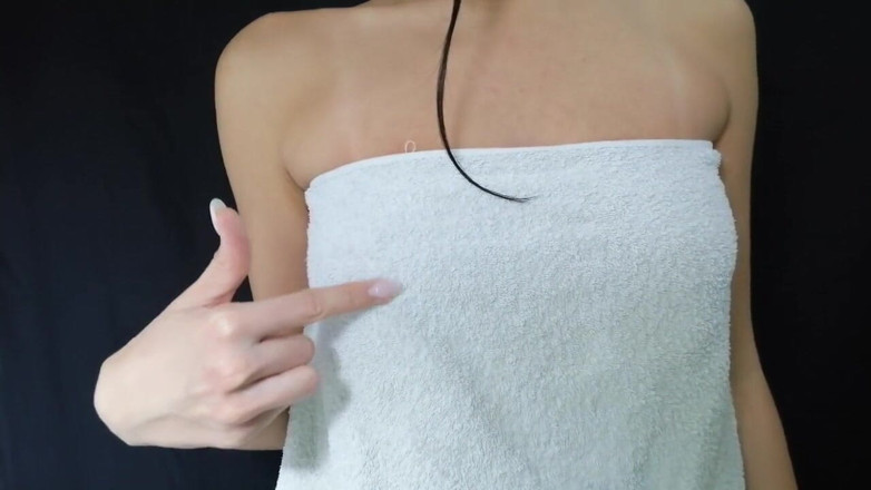 Nipple Stock: 脱下我的毛巾，干爸爸！