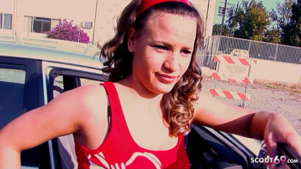 Full porn collection: Freches teen holly bis zum date mit riesigen schwarzen schwänzen...