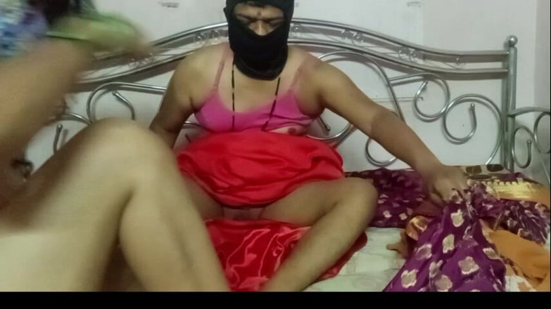 Rangeeli_Mangala: Bhabhi desi berseronok dengan Kinner