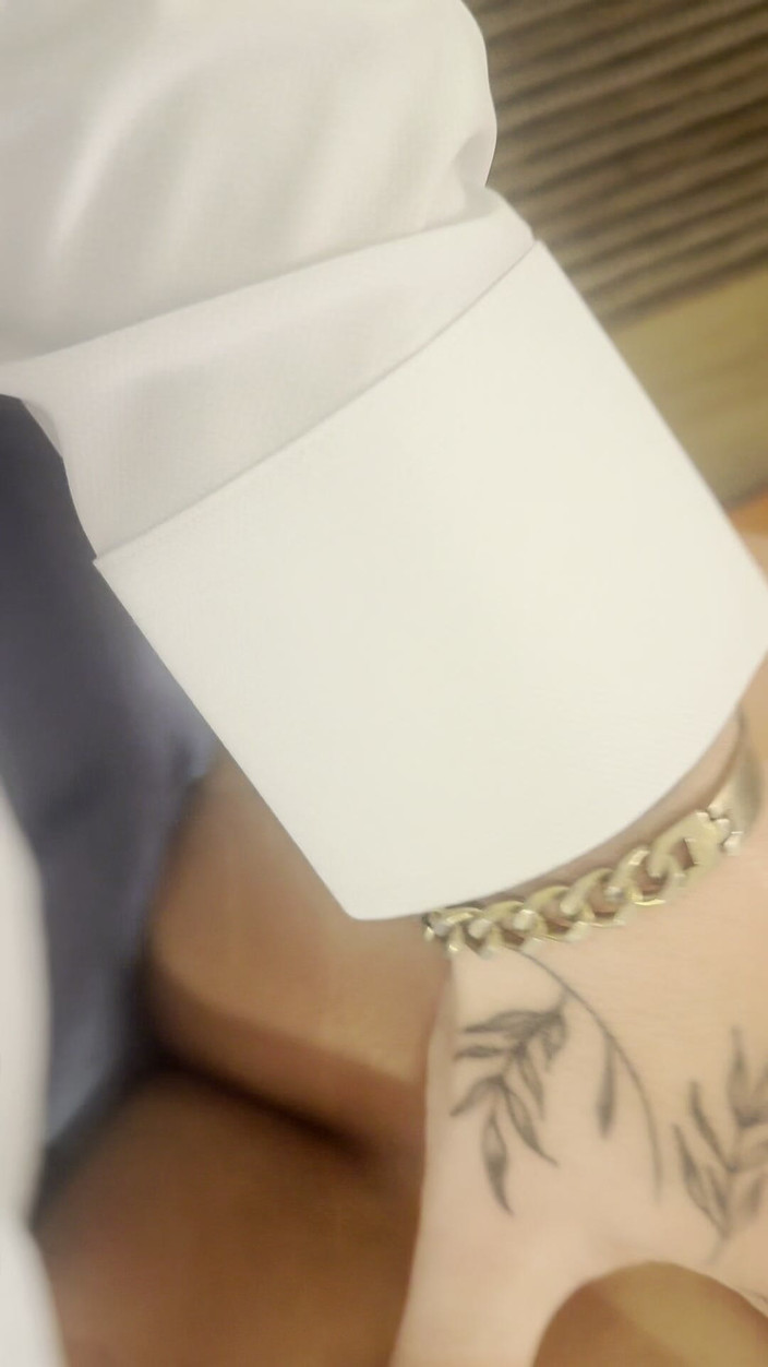 BrandySalazar: 第一人称视角酒店性交 - 与饥渴的曲线拉丁女郎口交和性爱