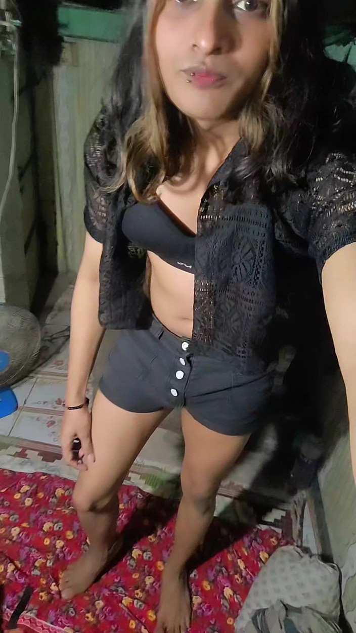 Zoyasazadai: Zoya Shezadi yendo a la fiesta de noche llena de...