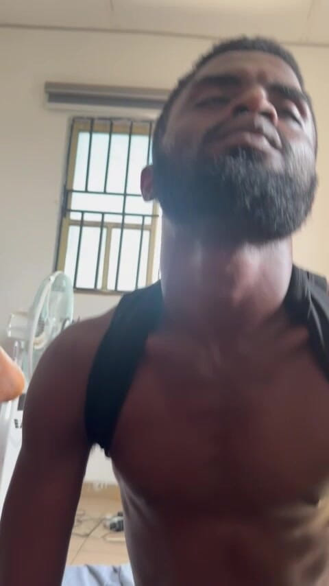 Purplecum: Cowok kontol besar akhirnya bisa ngentot aku