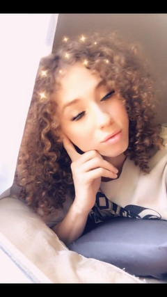 Tia Tizzianni Productions: Lily Demure: Boşalıp beni sikecek misin?