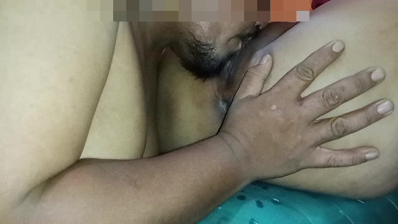 Babang endut: Zwart poesje neuken, probeer anaal totdat ze klaarkomt