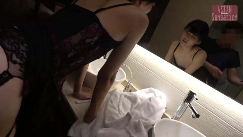 J-Cams: Te rog să-mi seduci soția de 26 de ani Satsuki - ep 2
