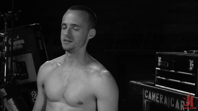 Kink Men Classics: Nate grimes dientot sama besar cowok berengsek ini di kursi