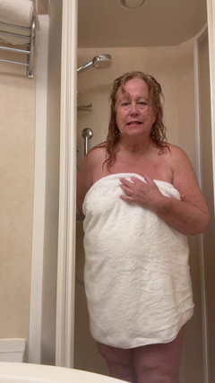 Big Ass 4 U: 자지를 빨아주는 할망구