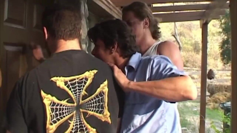 Bangora amateur club: Trailer Trash Cougar Gets All Holes Filled Outdoors