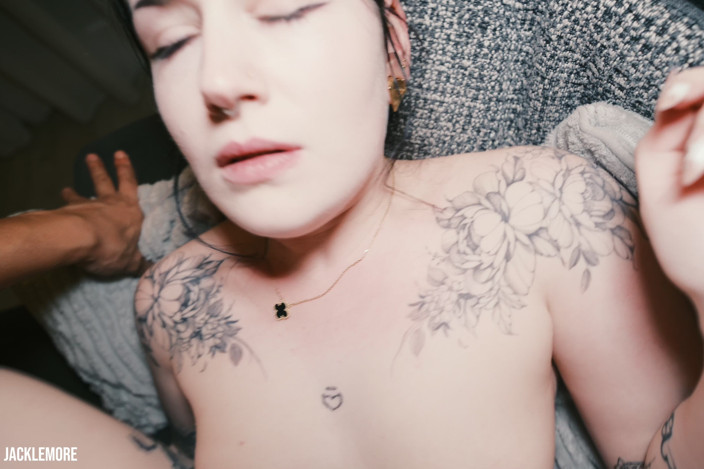 Jacklemore: Tatted PAWG Scottish Kiobey Babe BJ, Fuck, Facial