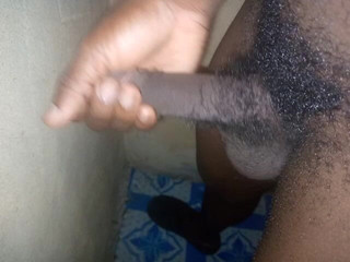 BlackRawMan: Büyük zenci yarağı olgun kıllı yarakla seks