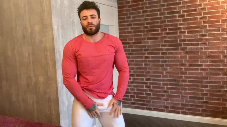 Maximus Barmin: saphed aur gulaabi strip dans (pt.1)