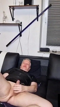 Sissy Femboy Tanze Sexy Fr Stepdaddy Beim Netflix Schauen