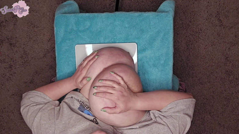 Sarah Rae: Зважування цицьок