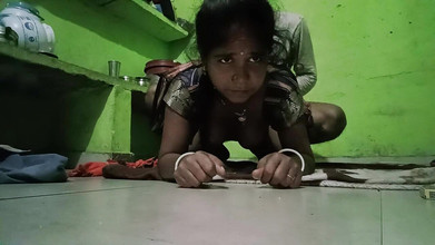 BlondAtom63: Gaya doggy dengan isteri suami saya yang chudai