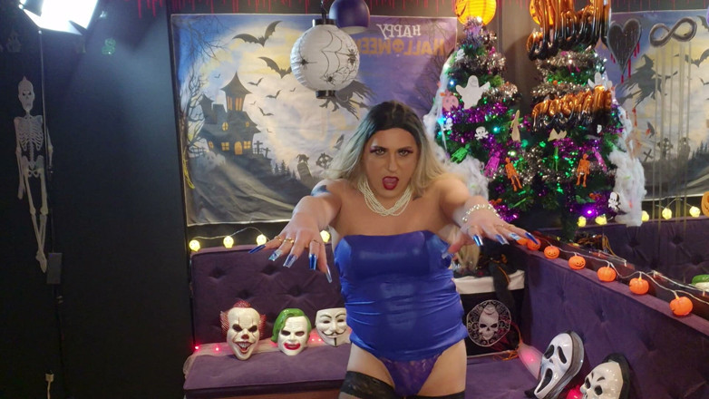 HollyCox: I'm Naughty