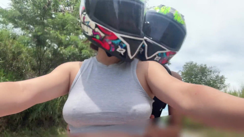 Sweetfantasy131: I Picked up a Didi Client Without a Bra and...