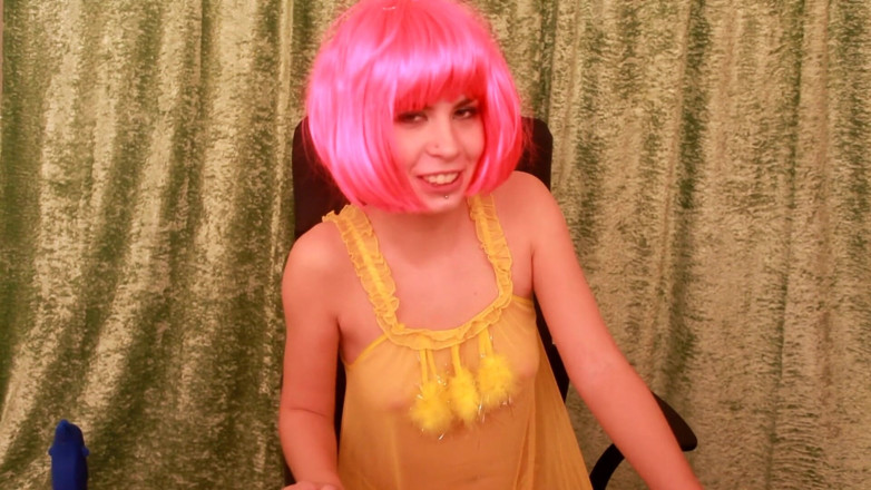 Toy Sluts: Colored hair teen masturbation