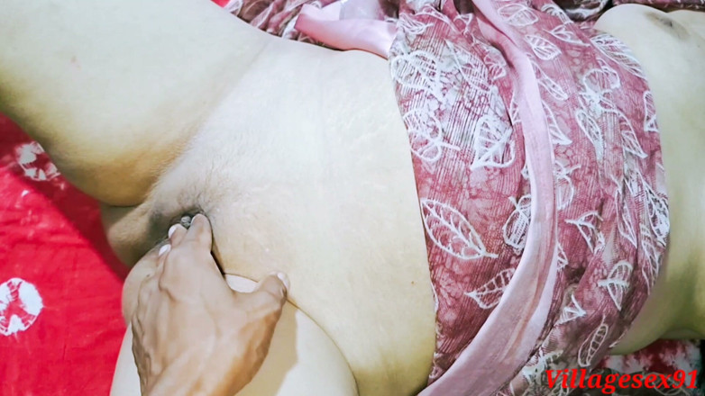 Villagesex91: ヤミはボディにシャツを着た