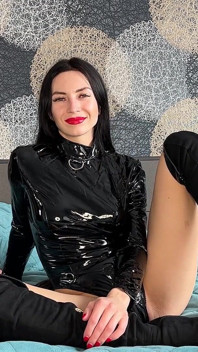 Domme gf, Addestramento sissy, strap-on, JOI, CEI