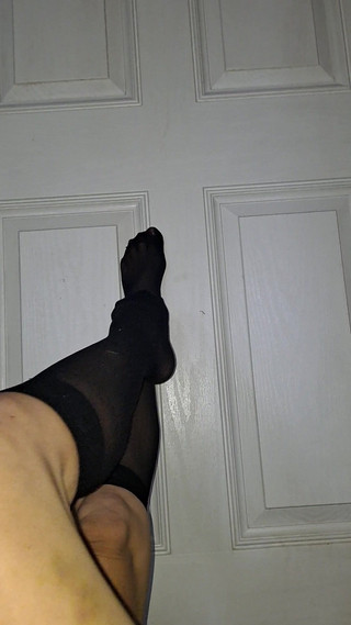 Naughty alchemy: Handsfree nylonborttagning