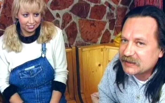 Deutsche Frauen: Sexy German Blonde Fucked in the Tavern