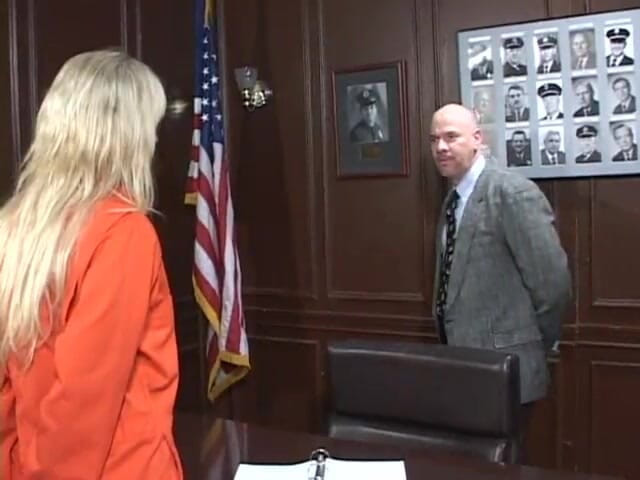 Vintage megastore: Detective fucks the suspect blonde.