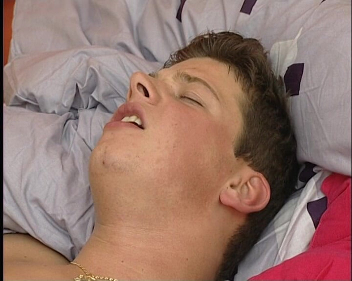 YOUR FIRST PORN: Sven &amp; alivia sie will einen harten schwanz - sven &amp;alivia dia pengen...