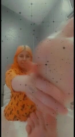Lolafuccbunny: Oljar mina söta rosa fötter INGET LJUD