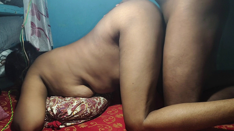 Islam saha: Desi Sexy Baculatá Manželka V Domácnosti a Manžel Šukají Tvrdě Zezadu...