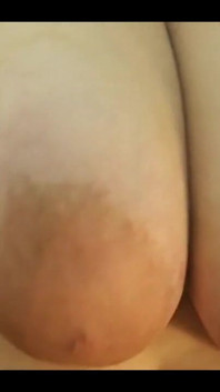 Tittys and Nipps Close up